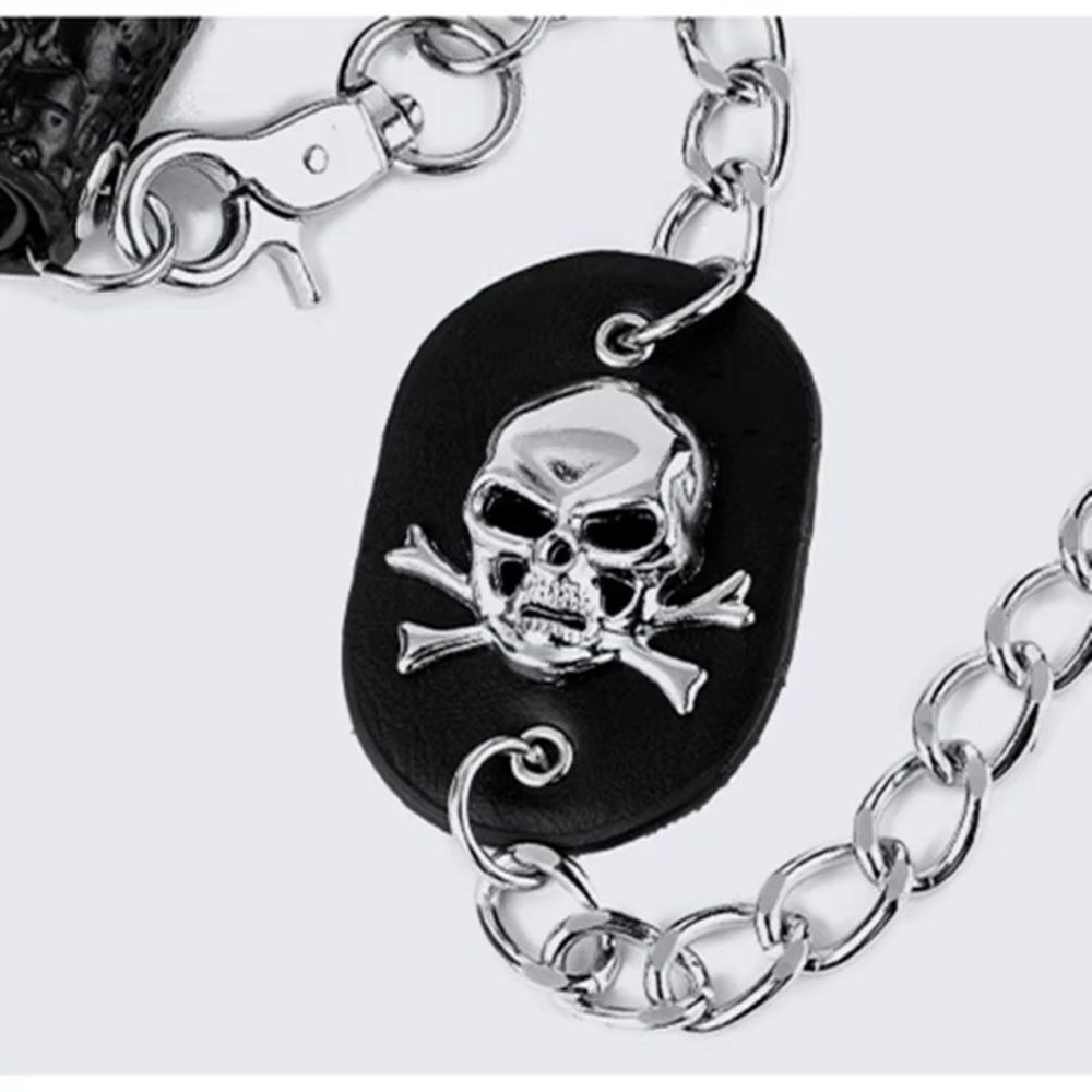 Skull & Crossbones Wallet Chain - Black and Silver